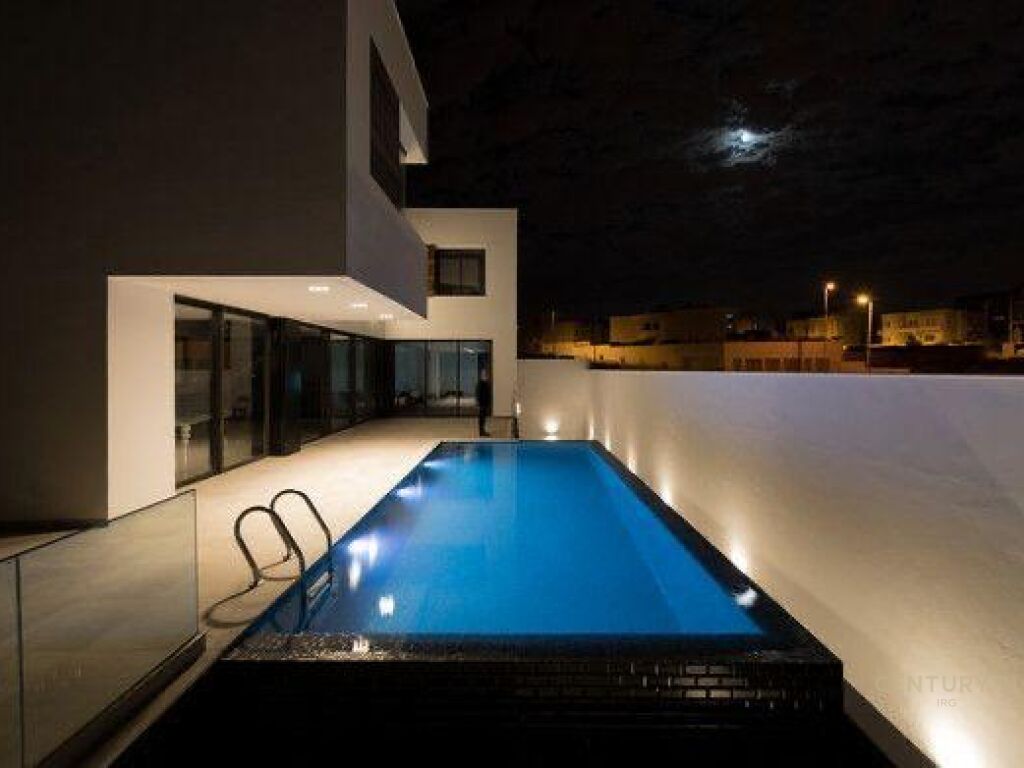 2-storey villa with swimming pool, Currila, Durres