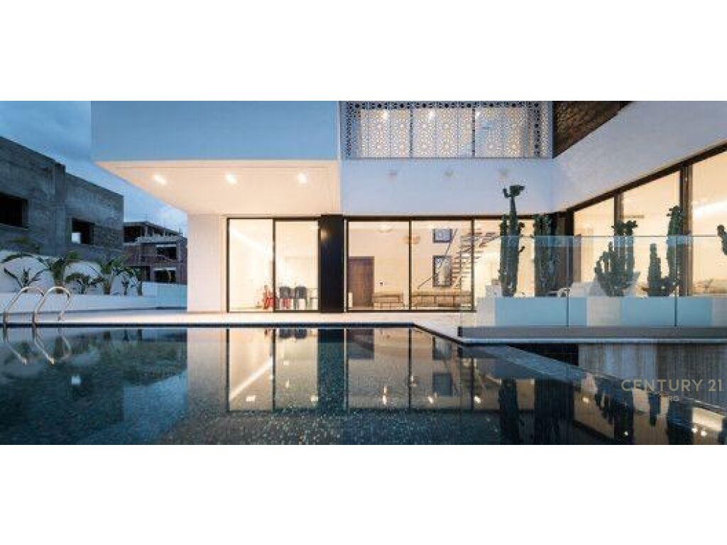 2-storey villa with swimming pool, Currila, Durres