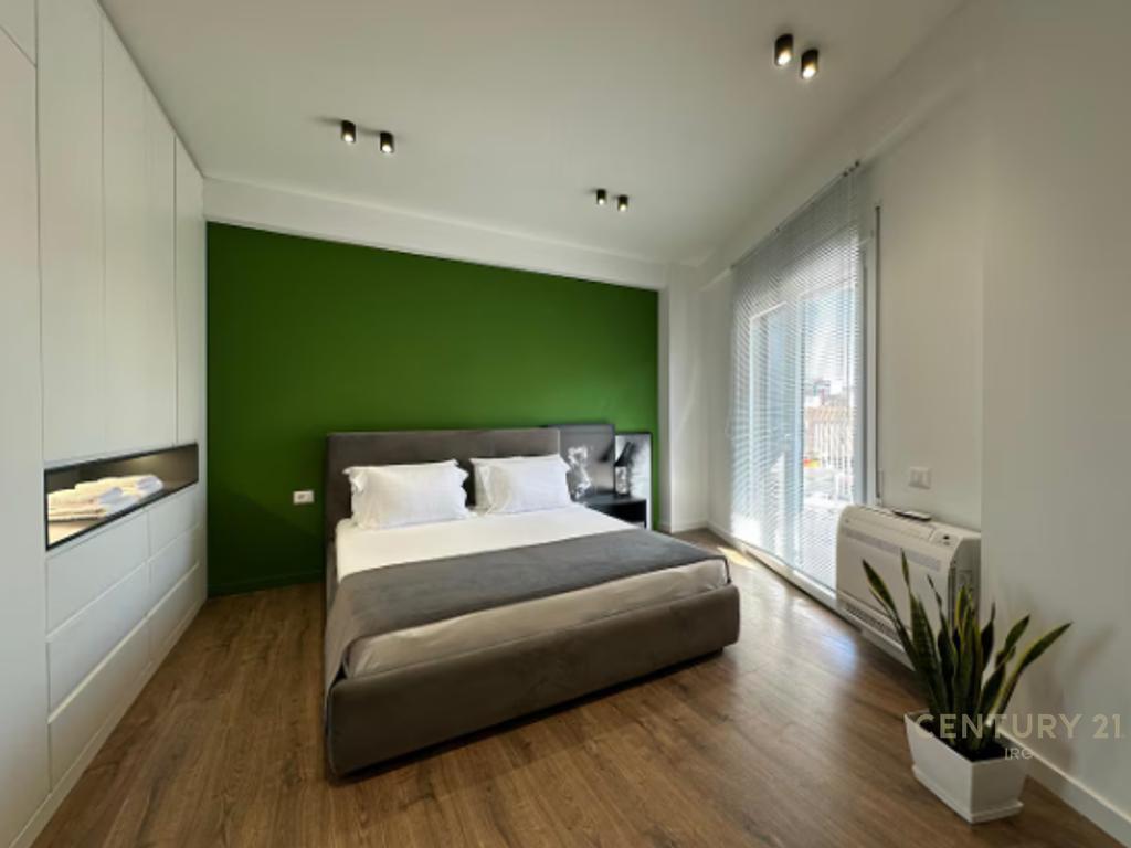 Luxury apartment 2+1+2 for rent on Dibra Street!