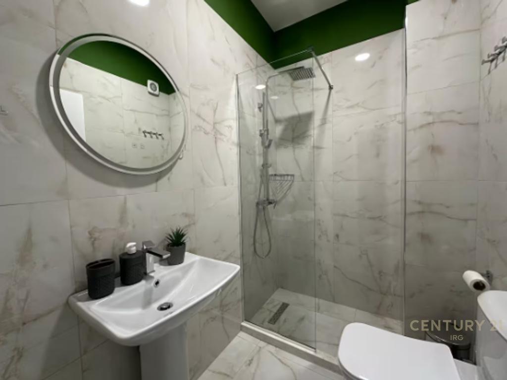 Luxury apartment 2+1+2 for rent on Dibra Street!