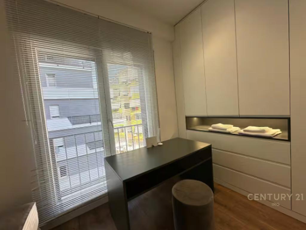 Luxury apartment 2+1+2 for rent on Dibra Street!