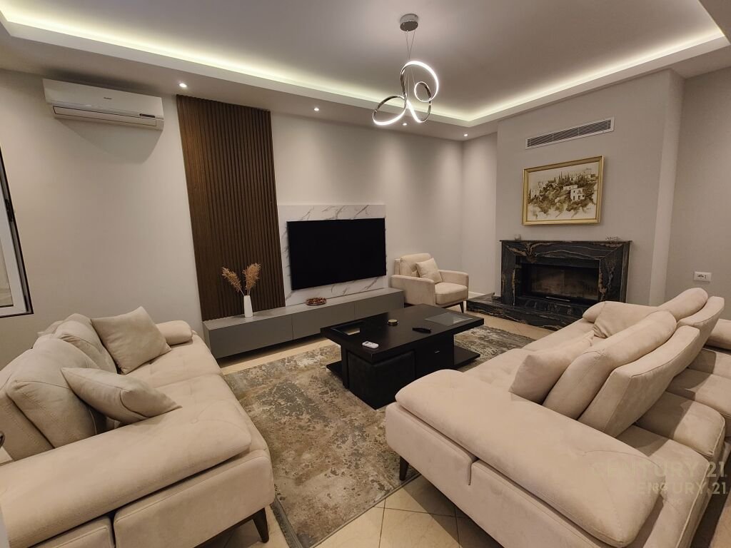 Villa for Rent at the Dry Lake!