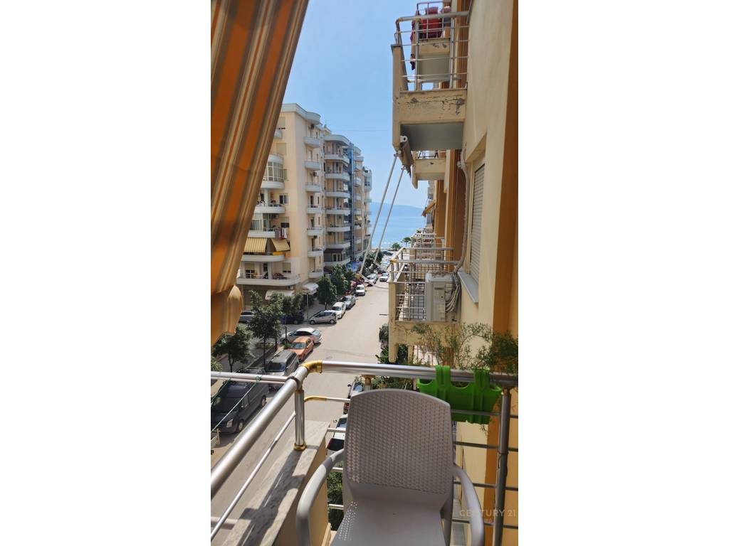 1+1 APARTMENT FOR SALE, IN LUNGOMARE!