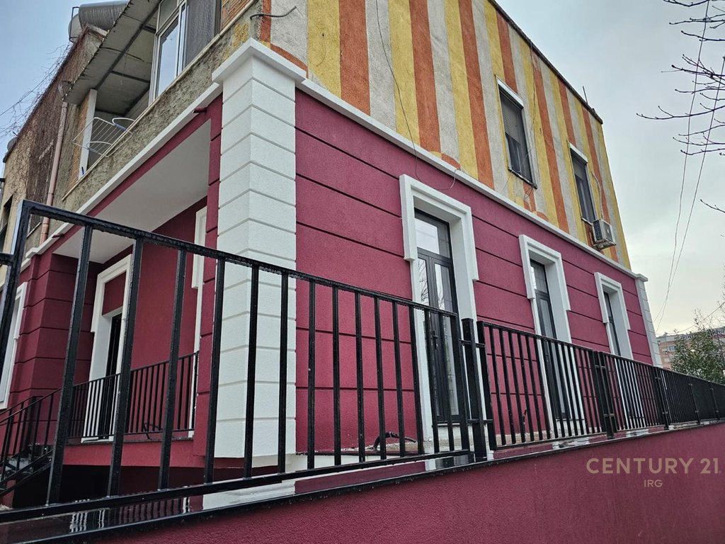 Multifunctional Object 250m2 on Bardhyl Street