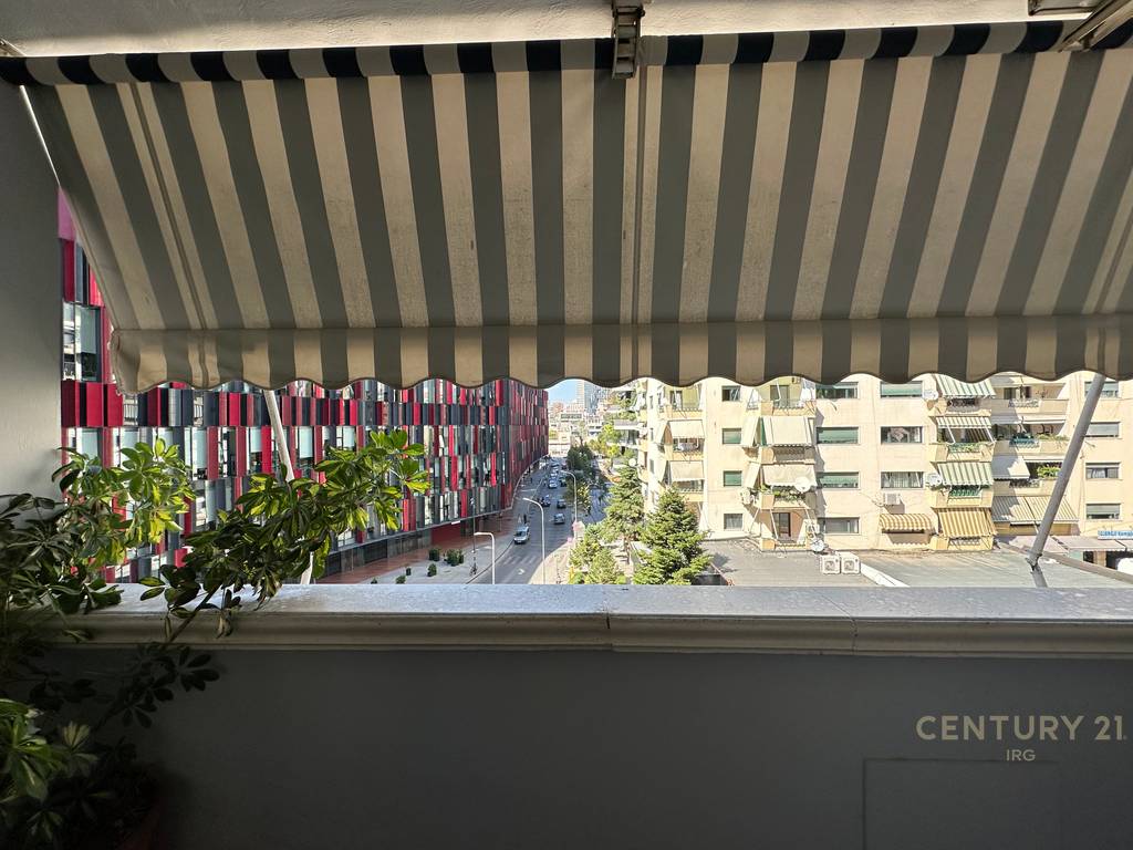 Apartment 2+1+2 near Air Albania Stadium!