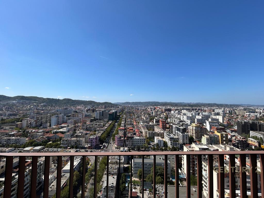 APARTMENT 2+1+2 IN TIRANA GARDEN BUILDING