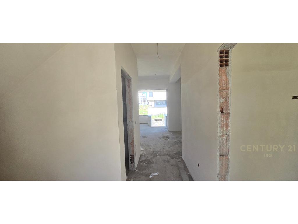 3-STOREY VILLA WITH TURQUOISE POOL MARINA, LALEZ BAY!