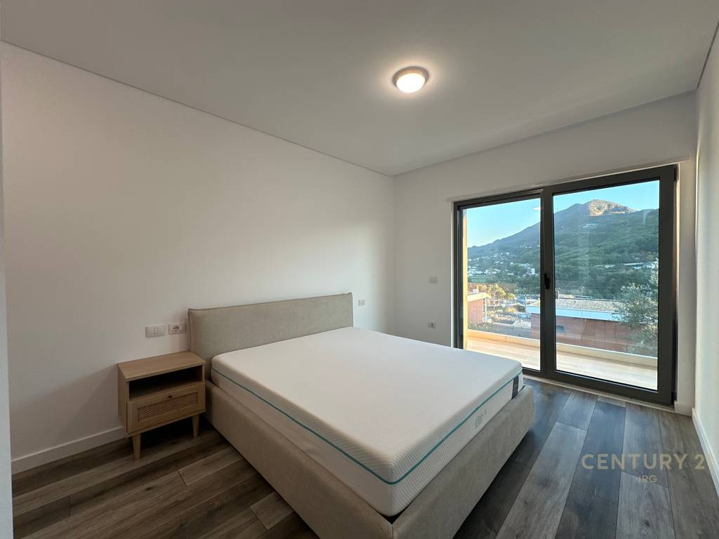 Villa in Olive Grove Residence!