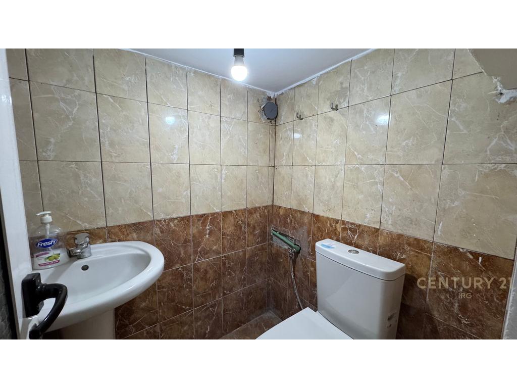 UNIT + PARKING SPACE FOR SALE IN XHAMLLIK!
