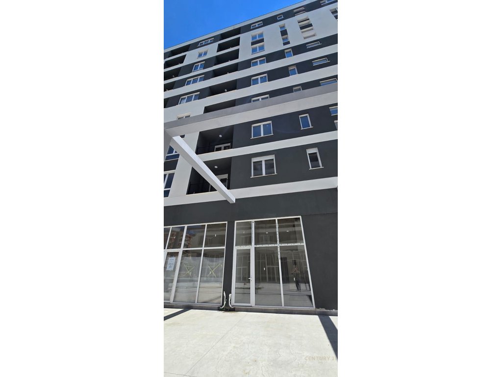 Service unit for sale in Univers City – QTU