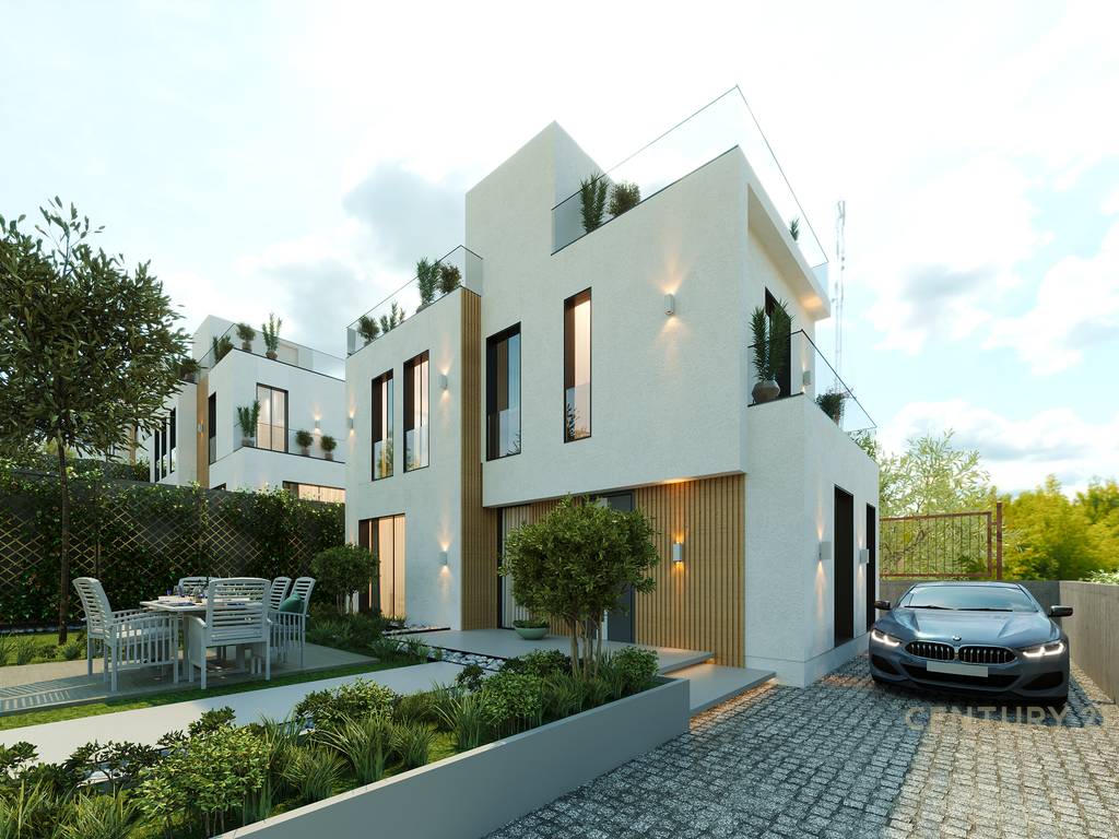 VILLA AT LEMON'S RESIDENCE - DRY LAKE!