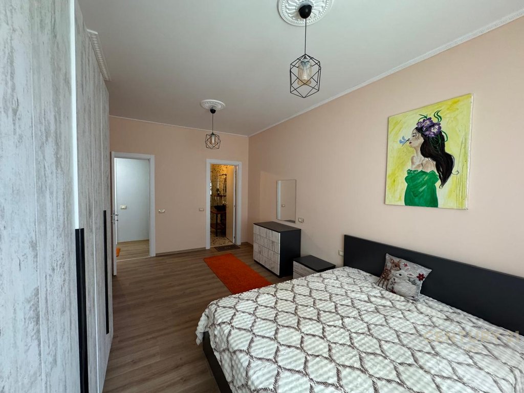 APARTMENT FOR RENT AT DRY LAKE!