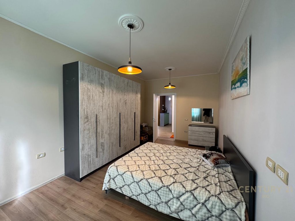 APARTMENT FOR RENT AT DRY LAKE!