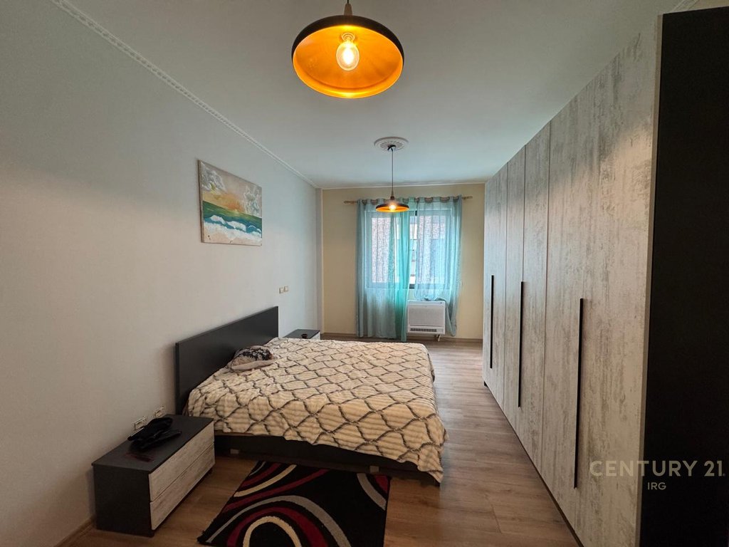 APARTMENT FOR RENT AT DRY LAKE!