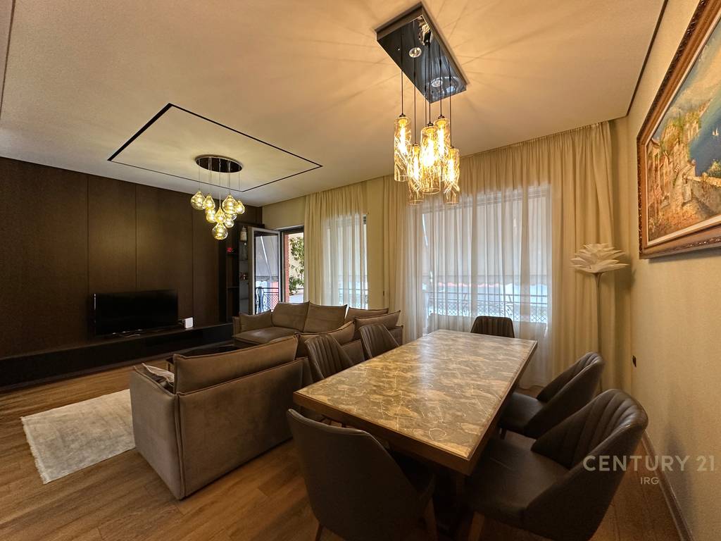 LUXURY APARTMENT 2+1+2 IN THE DELIJORGJI COMPLEX!