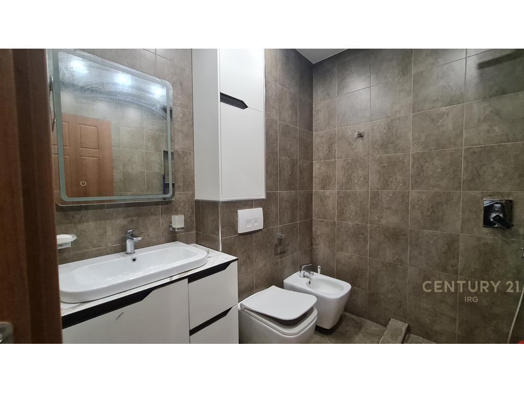 For Rent, 2+1+2 in the Astir area!!