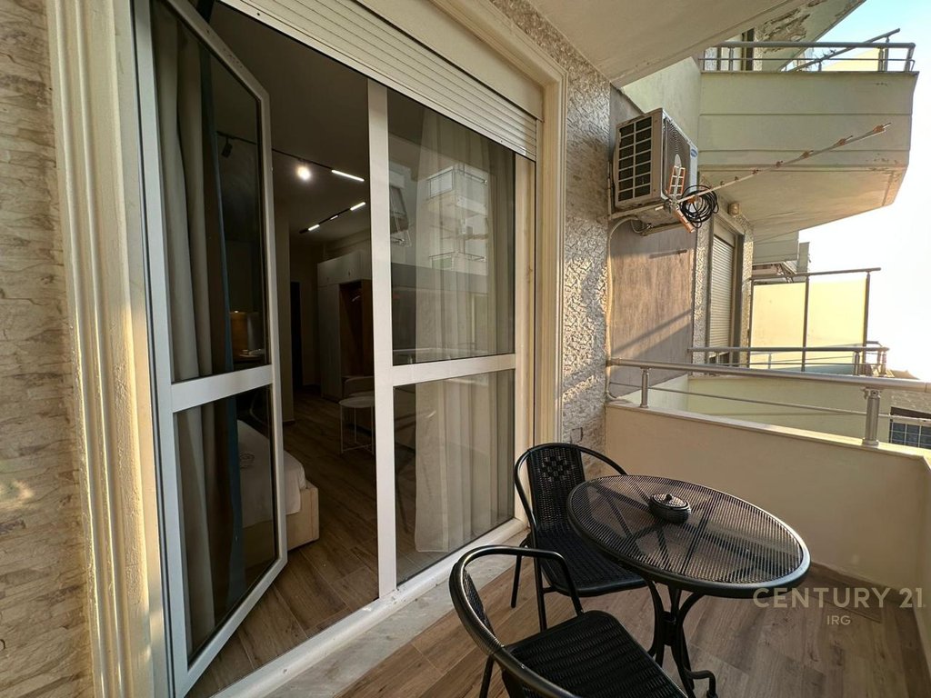 Studios for sale at Marina Bay, Vlorë