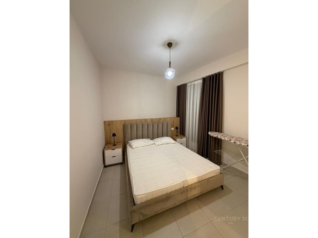 Apartament 1+1 me Post Parkimi – Rr. "Besim Imami"