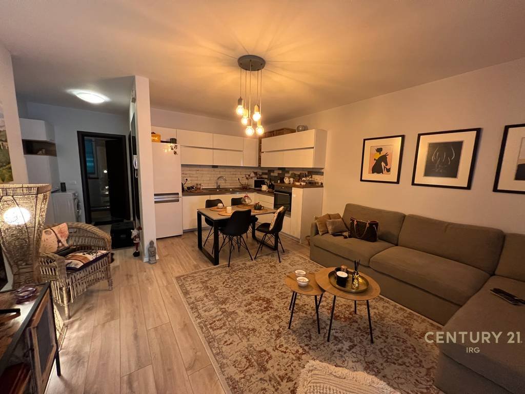Apartment 1+1 for Rent at Kodra e Diellit Residence!