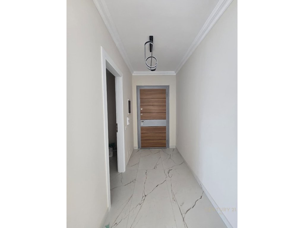 2+1 EMPTY APARTMENT FOR RENT AT 'DONIKA CENTER'!