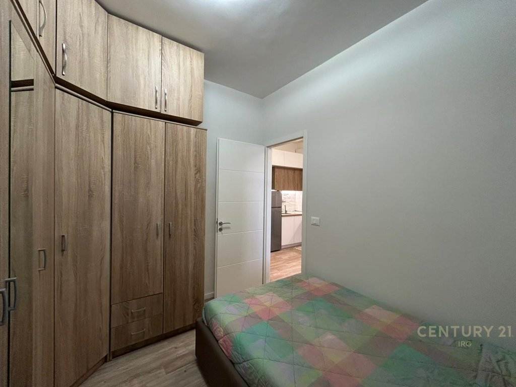 1+1 FOR RENT AT THE PARIS MUNICIPALITY.