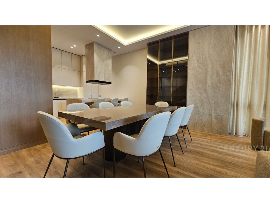 SUPER VILE 4 ROOMS FOR RENT AT LUMINOR RESIDENCE NEAR TEC!