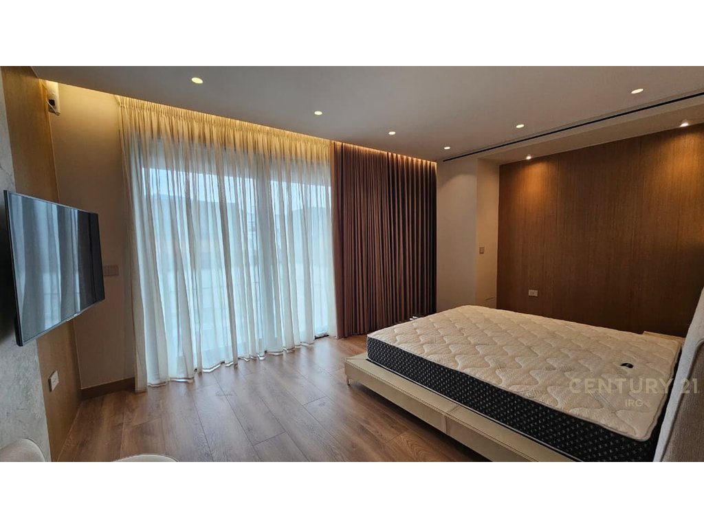 SUPER VILE 4 ROOMS FOR RENT AT LUMINOR RESIDENCE NEAR TEC!