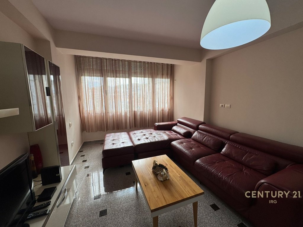 For rent 2+1 near Vilat e Selites!