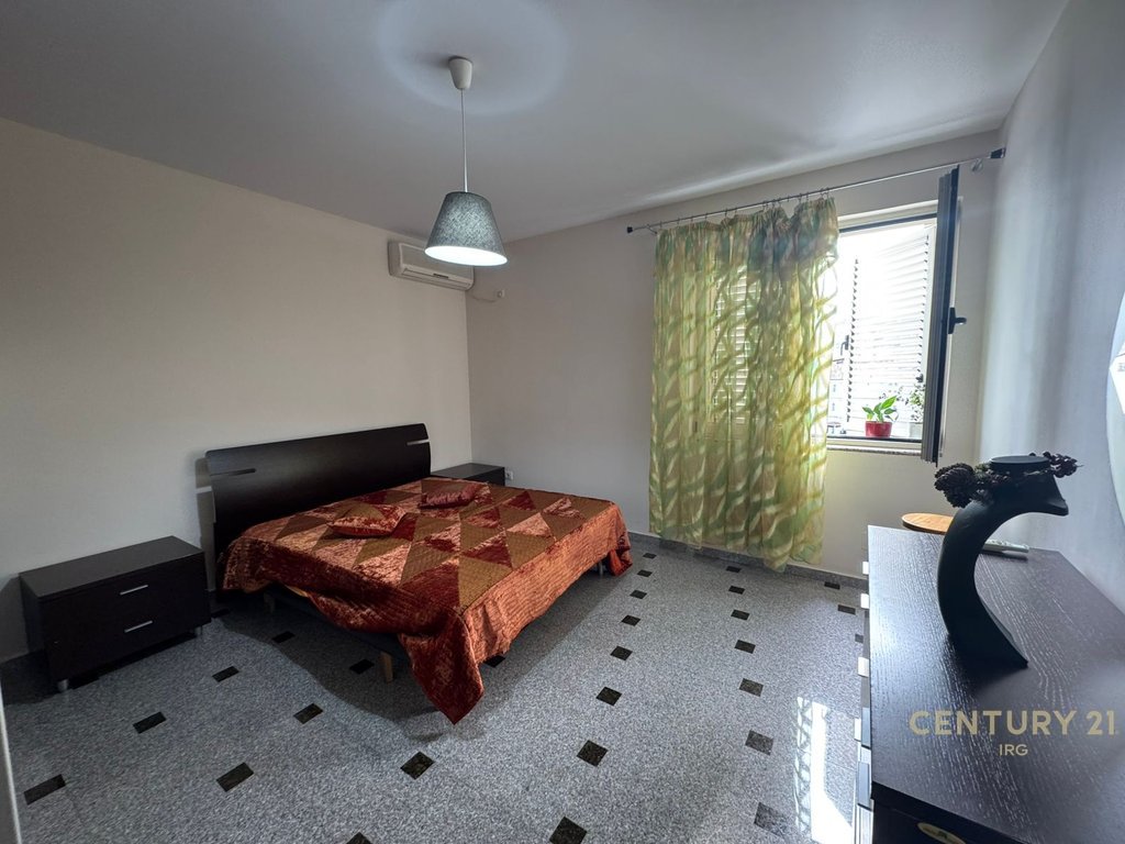 For rent 2+1 near Vilat e Selites!