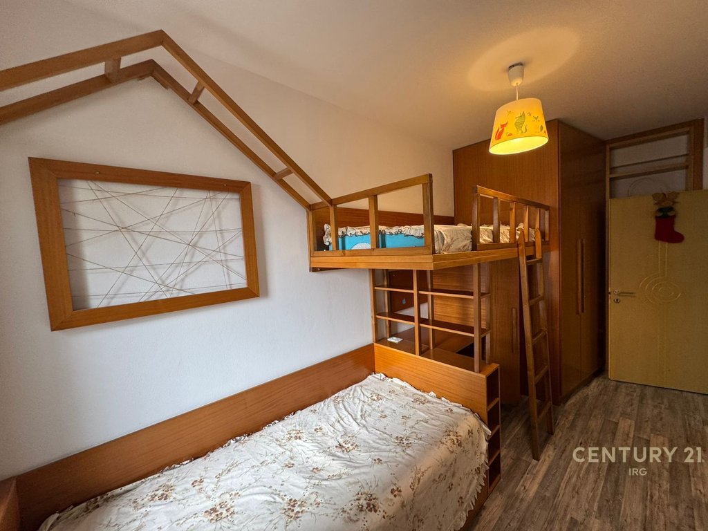 For rent 2+1 near Vilat e Selites!
