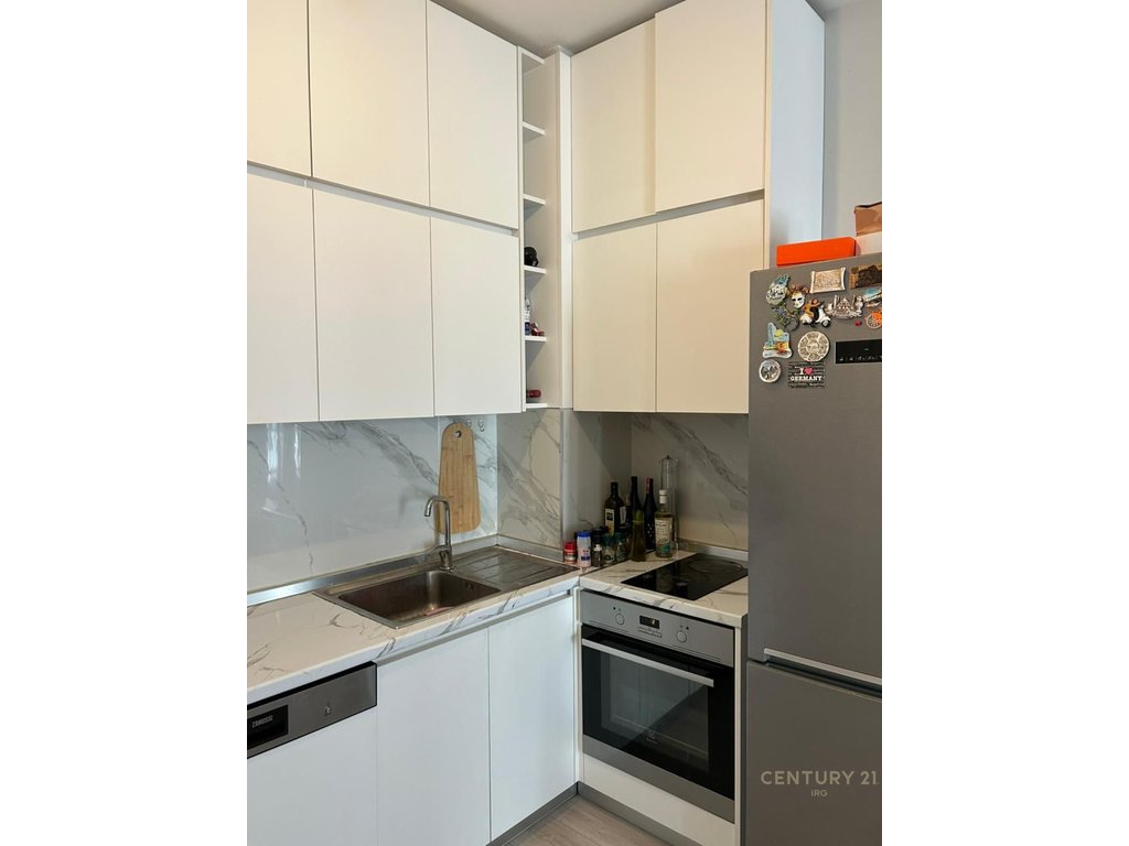 APARTMENT 1+1 WITH PARKING SPACE.