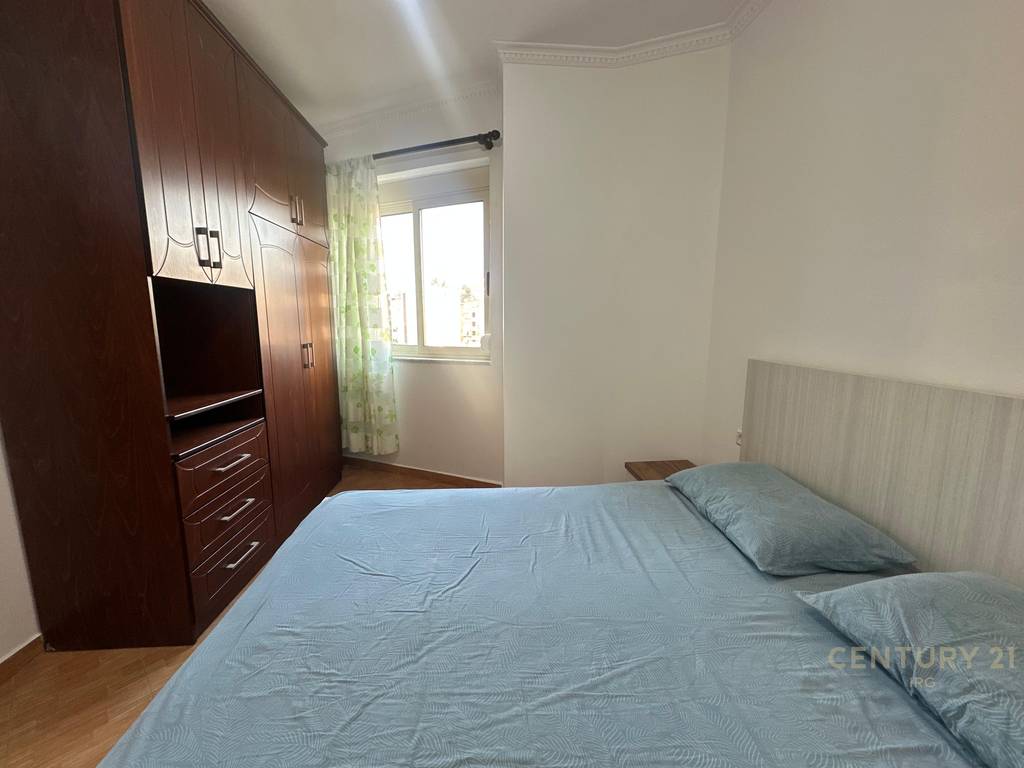 JEPET APARTAMENT 2+1+2 ME QIRA NË FRESK