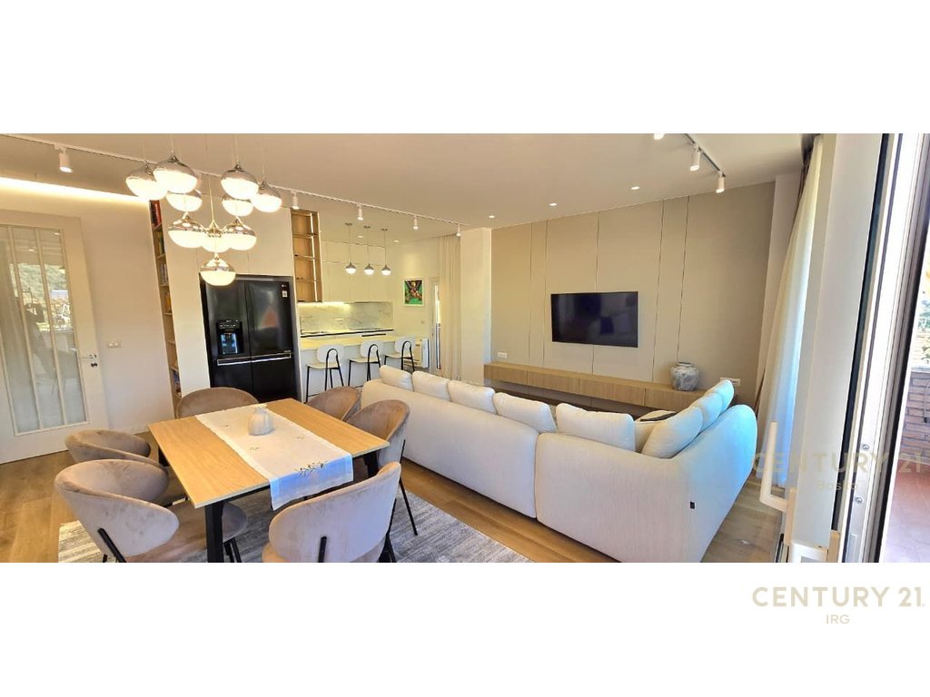Jepet me Qira Apartament 2+1+2 + Post Parkimi 📍 Pranë Radisson Collection Morina Hotel Tirana – Liqeni i Thatë