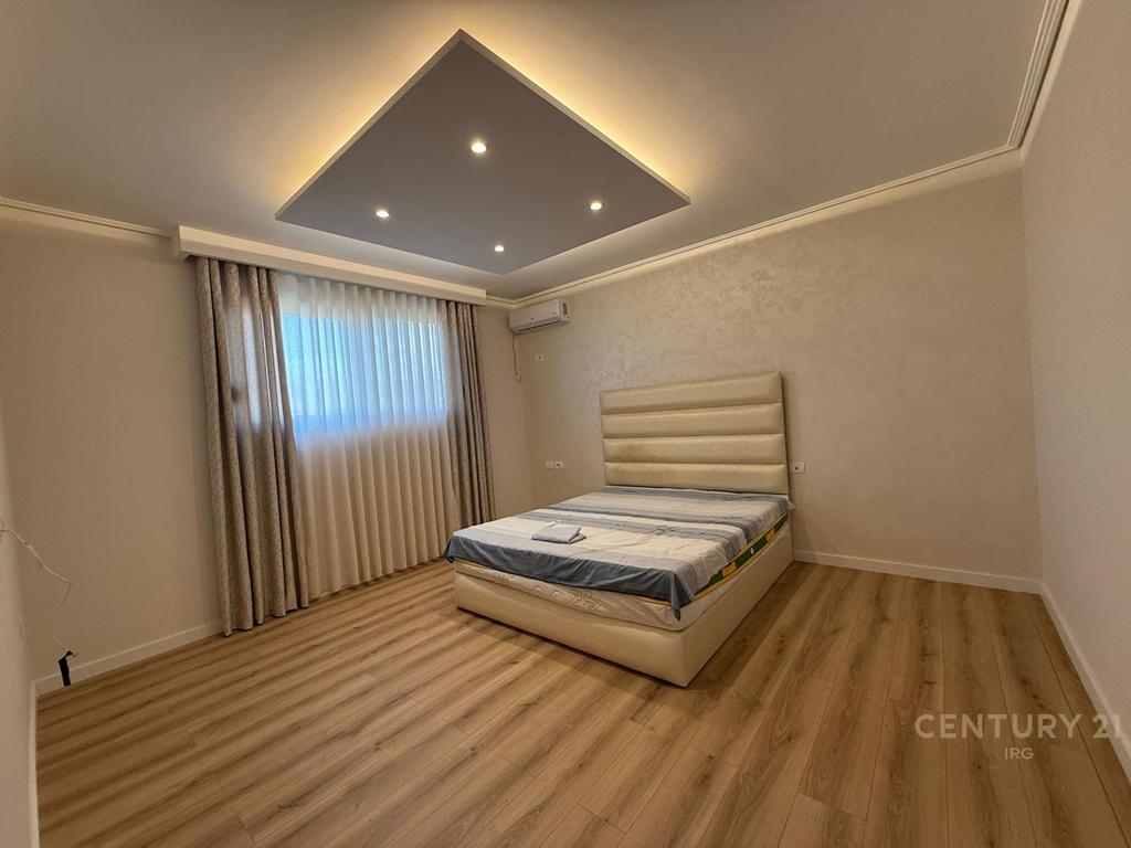 SHITET APARTAMENT LUKSOZ 165 M² NË BERAT – GATI PËR BANIM!