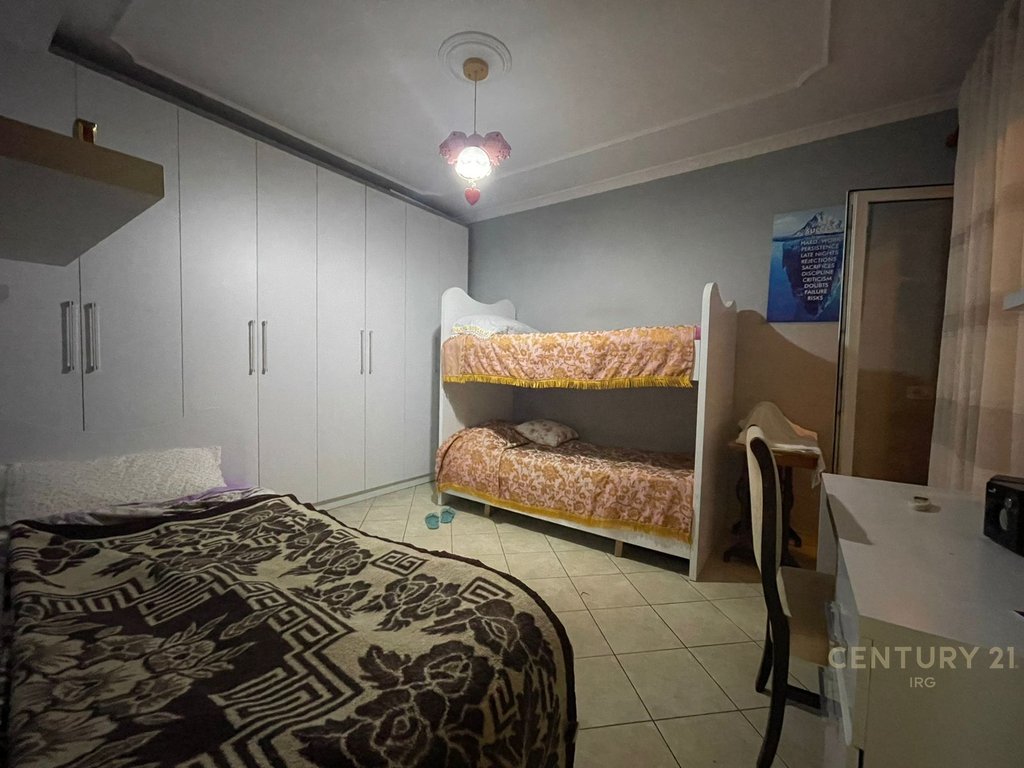 Apartment 2+1+2 in Fresk.