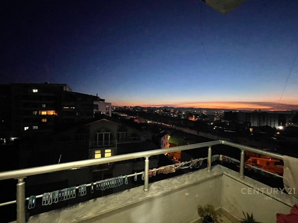 Apartment 2+1+2 in Fresk.