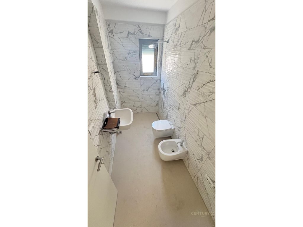 APARTMENT 1+1 FOR SALE NEAR RED SCHOOL