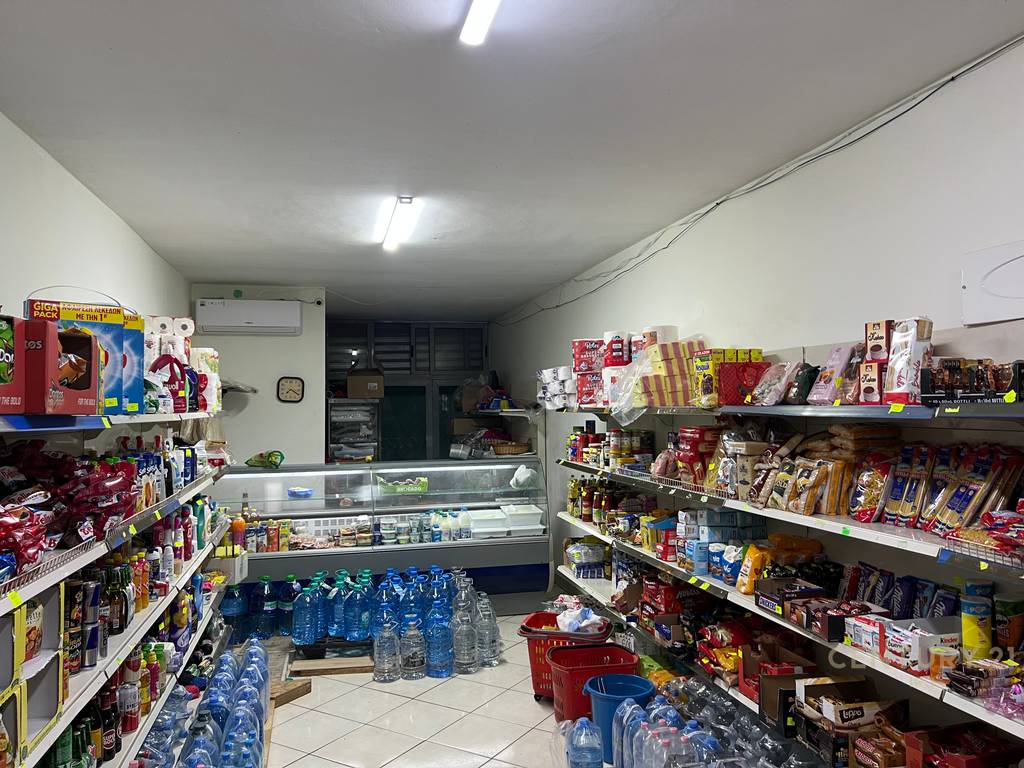 Commercial space for sale in the Paris Commune