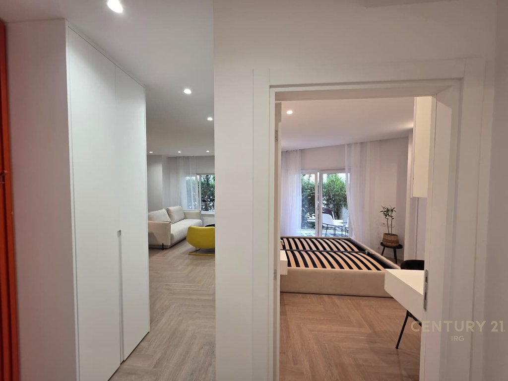 1+1 Apartment with Modern Parking Space for Rent in Kodra Diellit 2!