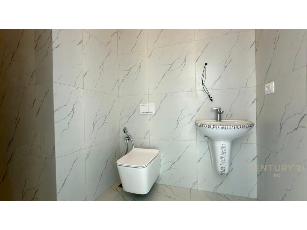 Apartment 3+1+2 for Office is offered on Barricade Street!