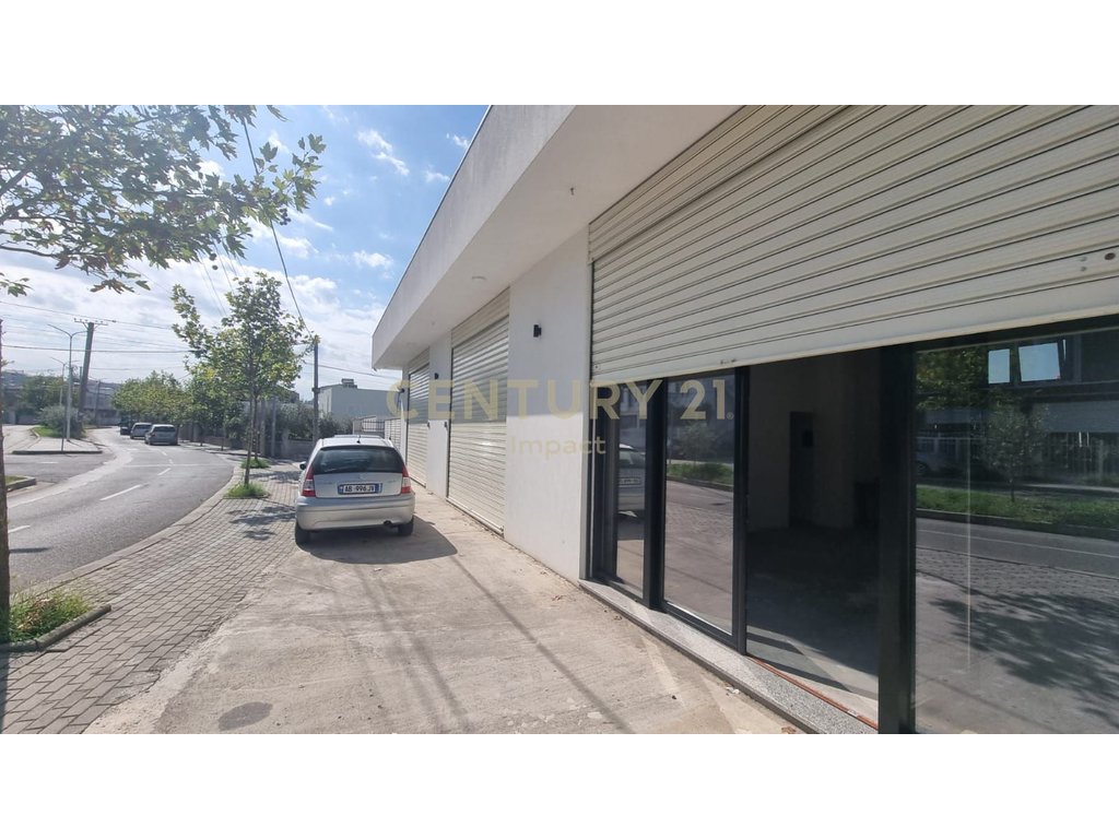 Commercial Space, For Rent in Kodër Kamëz, Tirana - 750€ !