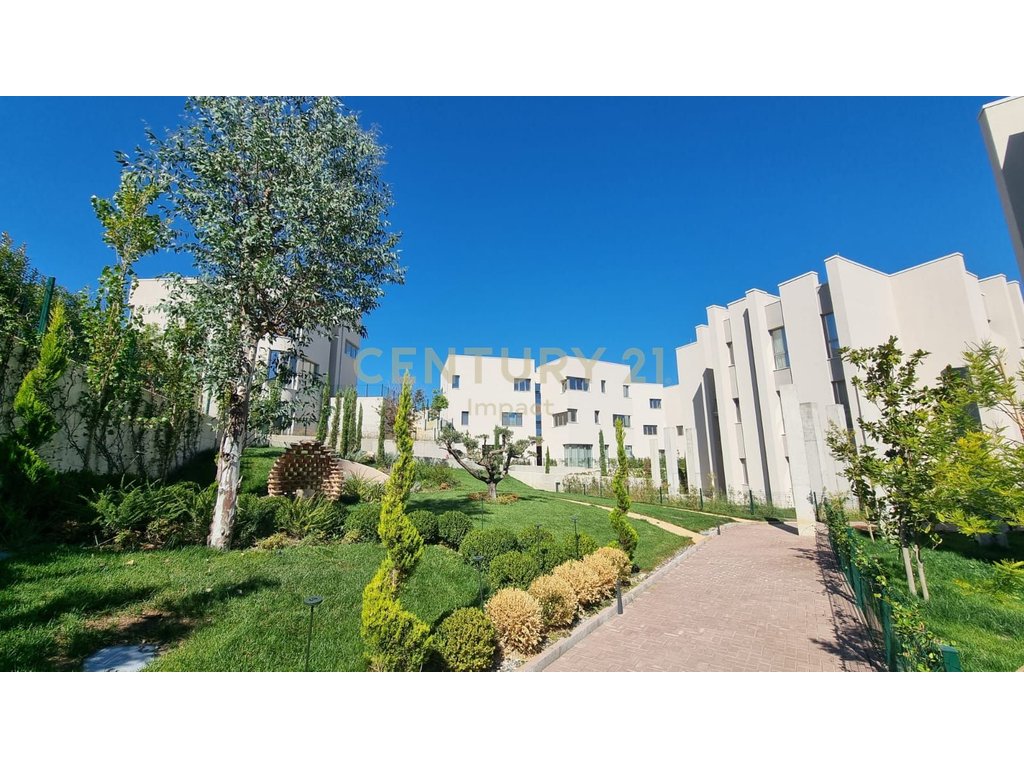 Elite villa for sale in the Dry Lake area "GREEN VALLEY". 1,600,000€ | 685.5 m²