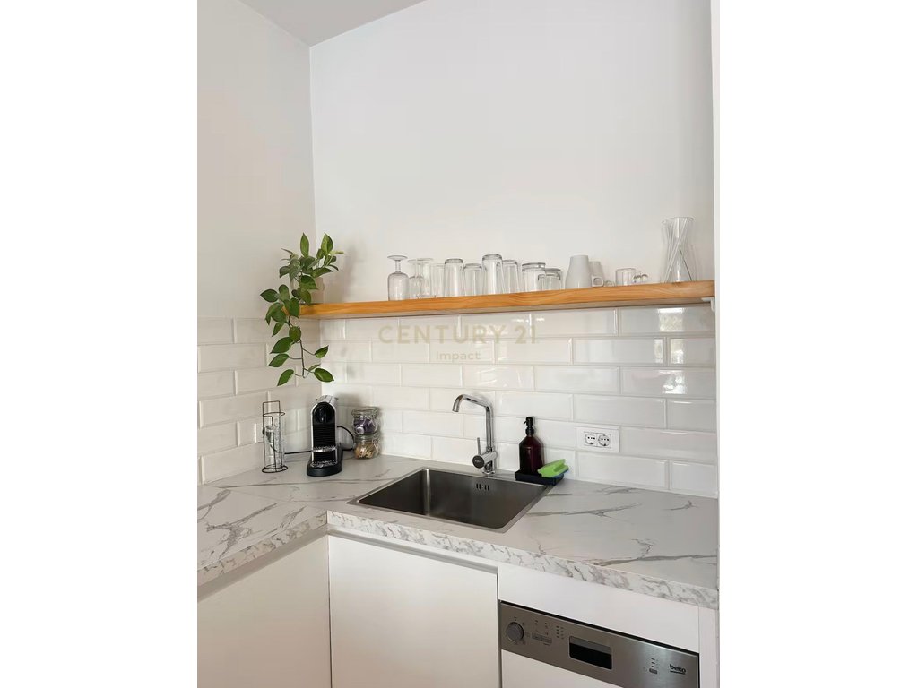 1+1 Apartment For Rent near Hipoteka, Tirana - 900€