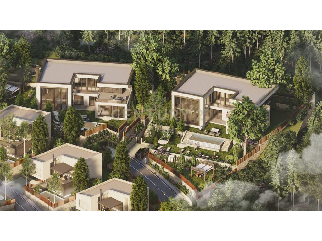 Villa 3+1+4 For Sale in SeeHëna Mjull - Bathore, Tirana - €585,000 | 378.4 m²