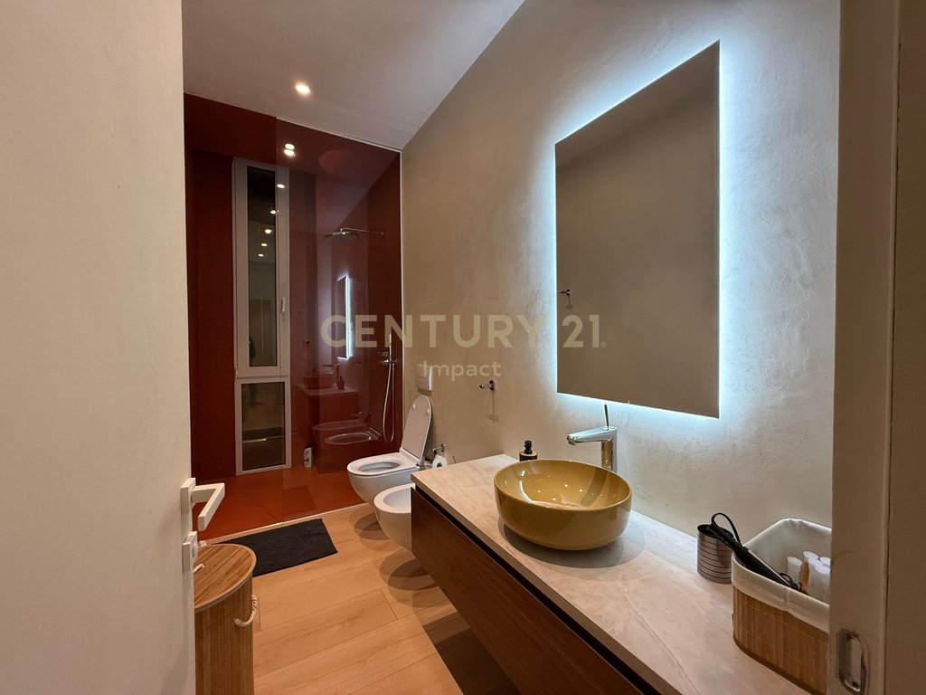 SHESIM SUPER VILLA BIG TWIN LUXURIOUS WITH POOL IN GREEN COAST 1 PALASË!!