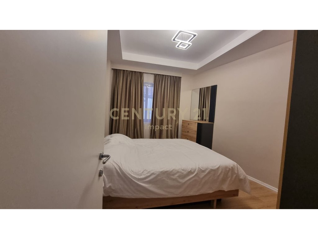 Apartment 2+1 For Rent on Dibra Street, Tirana - 800.00€ WITH PARKING POST!