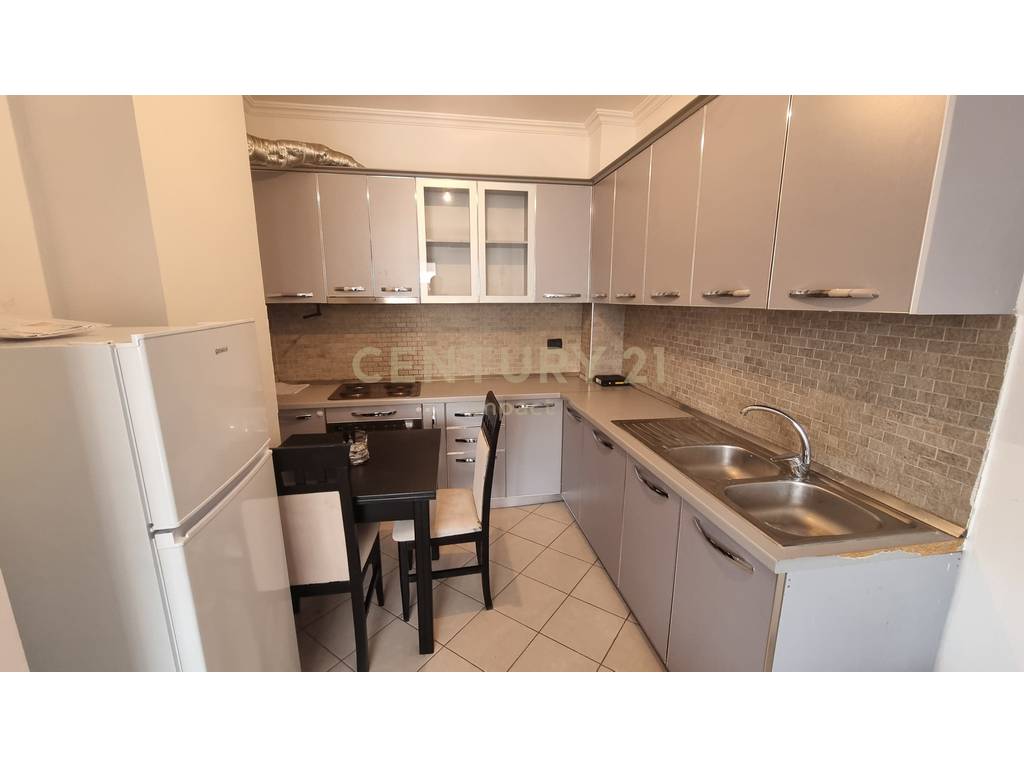 Apartment 1+1 For Rent in Yzberish, Tirana - 400€!