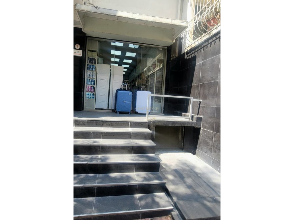 ‼️COMMERCIAL UNIT FOR SALE, KAVAJA ROAD!‼️