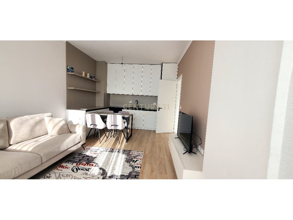 2+1 apartment for rent in the Erli complex