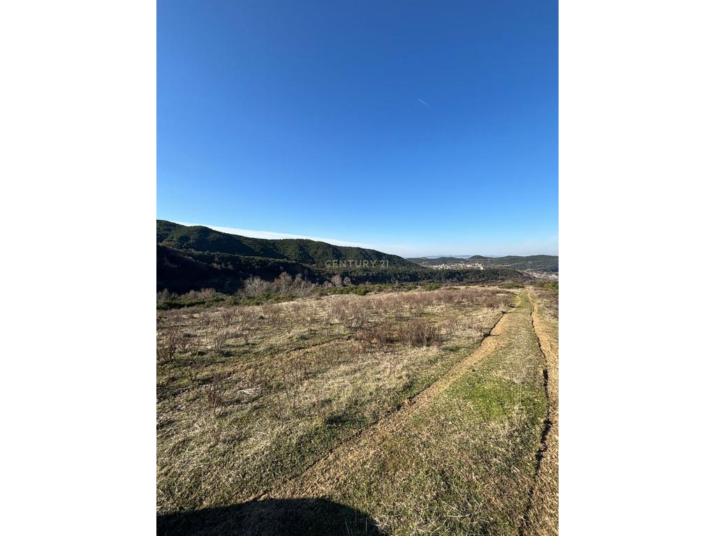 Land for sale in Ferraj - 20,000 m2